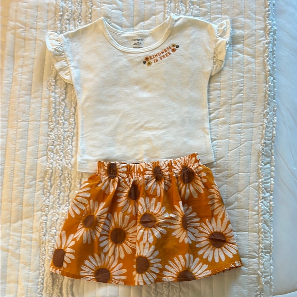 Toddler Girls White T-Shirt and Orange Daisy Skort Set